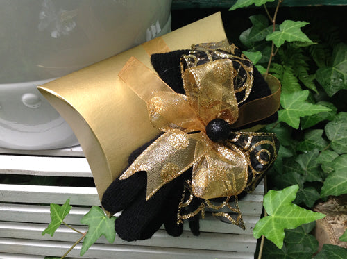 Increase Holiday Sales - How to Make a Gorgeous Bow