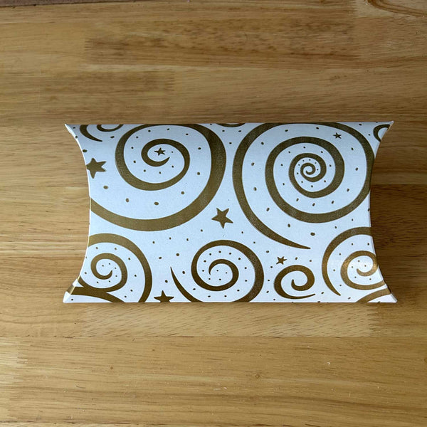 2-for-1 Pillow Box - Basic Gold Swirl